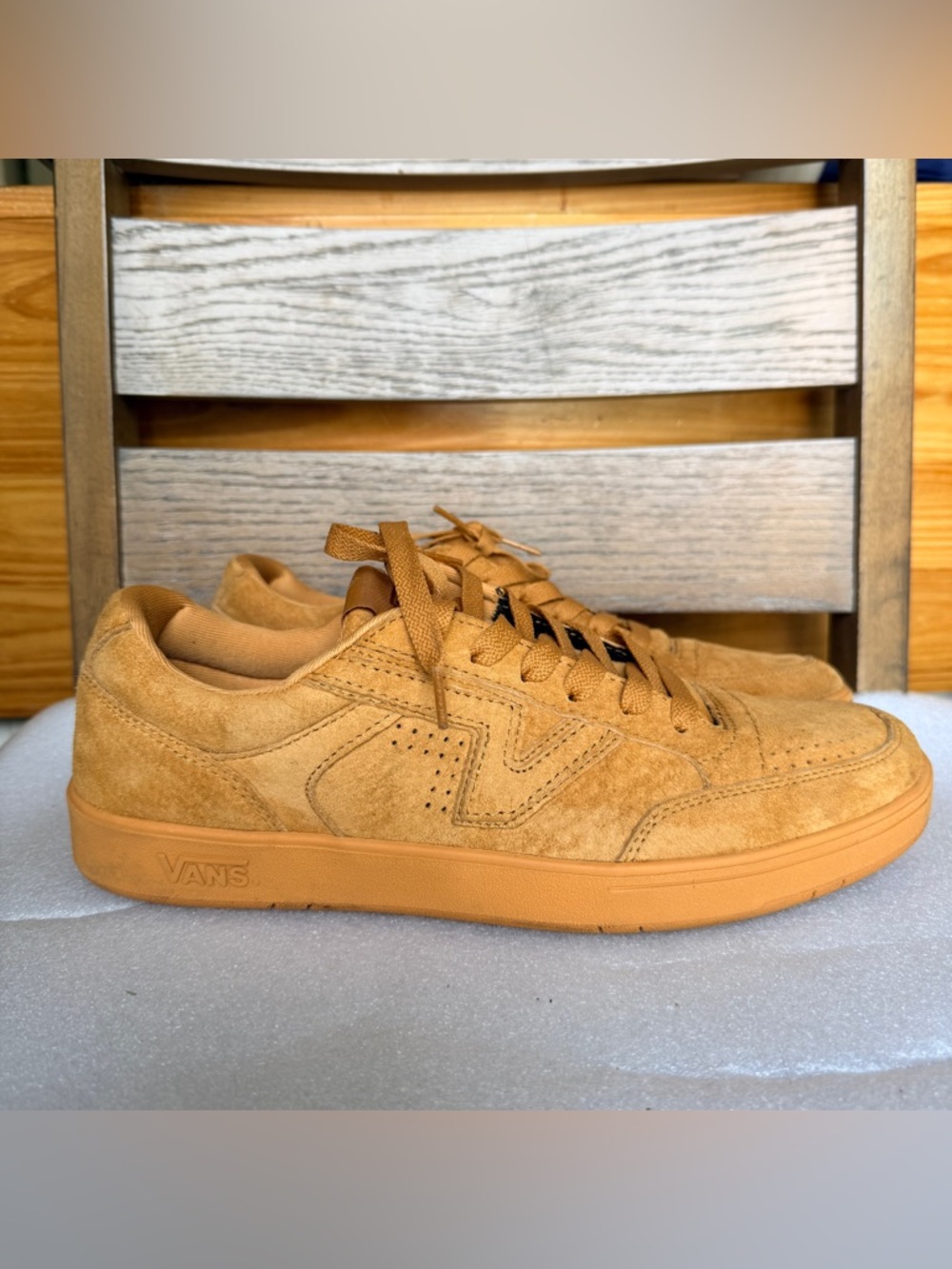 VANS Adult honey Yellow Lowland Comfycush Suede Skate Sneakers Men 11.5 Women 13